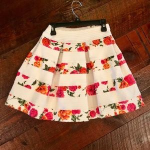 Small A’Gaci skirt!